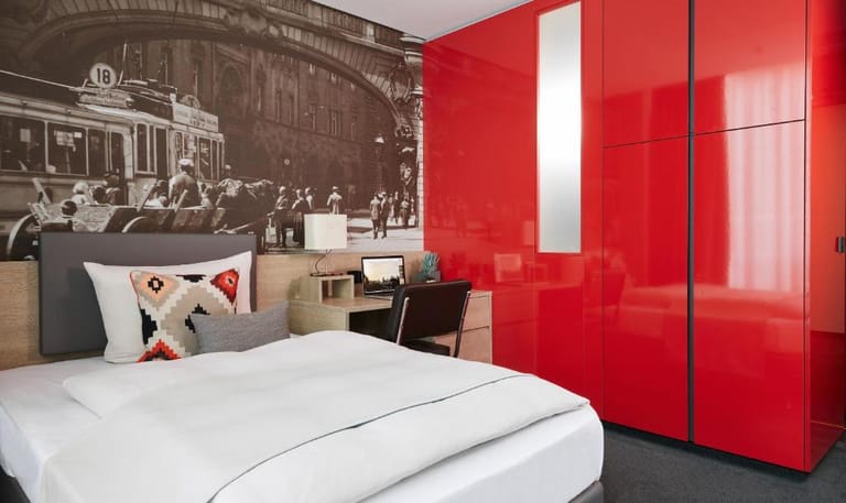 Living Hotel Frankfurt detail view 4