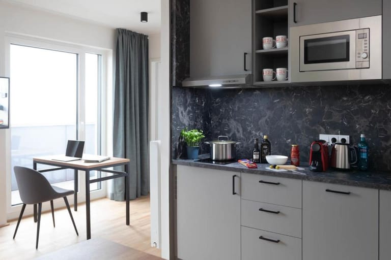 Frankfurt West Apartments detail view 4