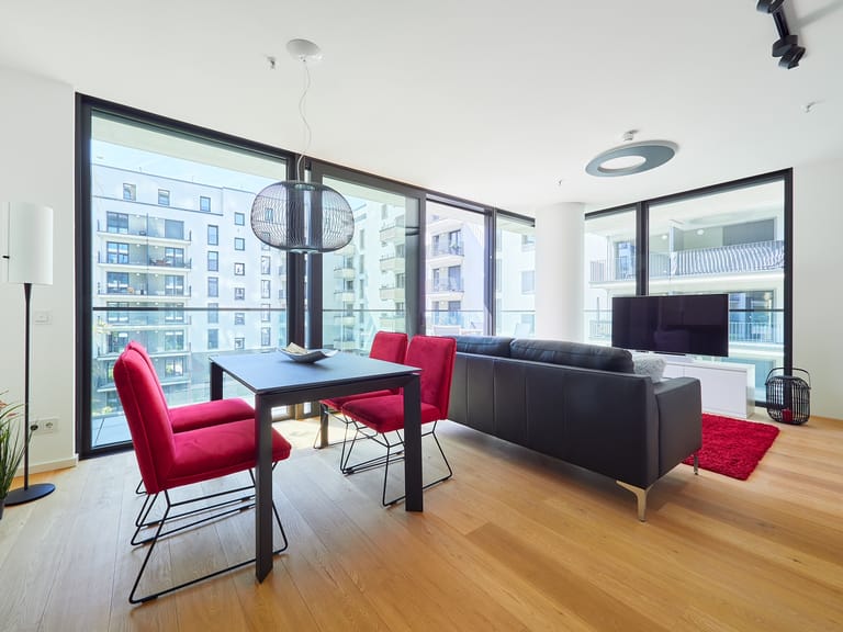 Eden Tower Apartments - image 1