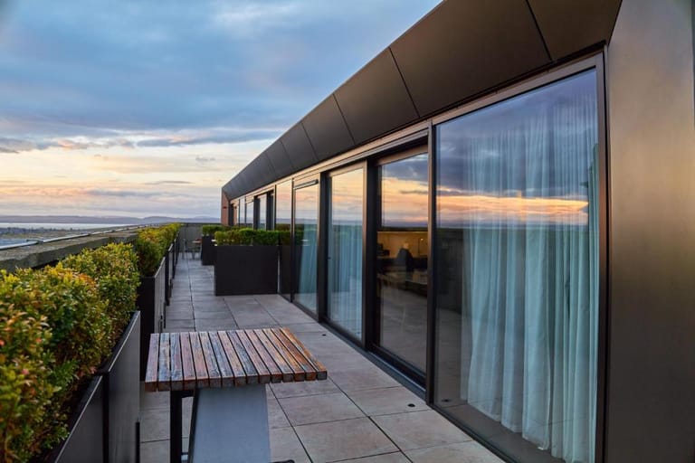 Edinburgh Grand Apartments - image 1