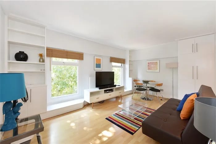 Albert Street Apartments, Camden Town - image 1