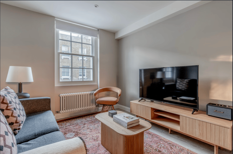 Cleveland Street Apartment detail view 4