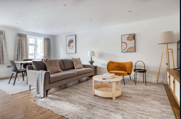 Edgware Rd 3 Bedroom detail view 2