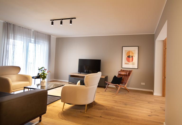 Sleep Inn Apartments - image 1