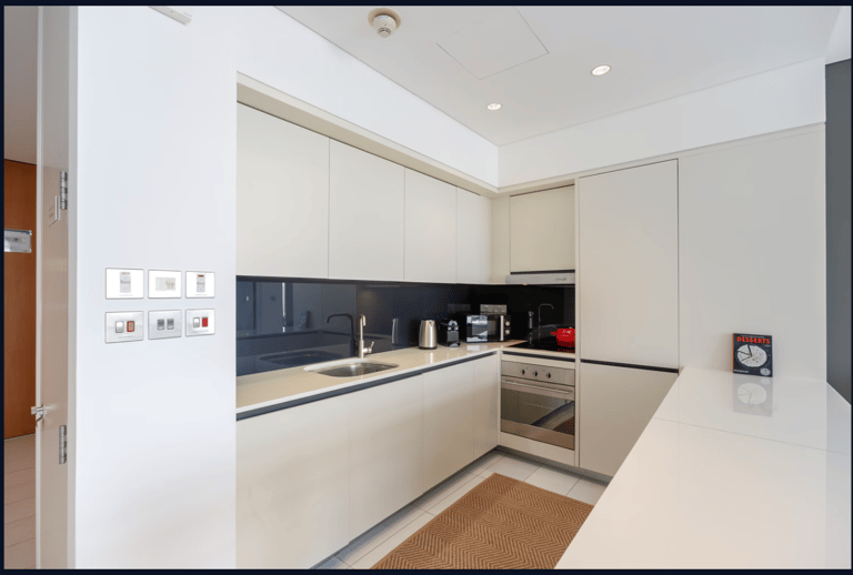 Index Tower Apartment Dubai detail view 3