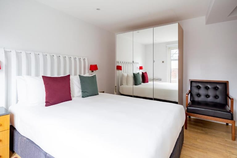 Bishopsgate Luxury Apart-Hotel detail view 3