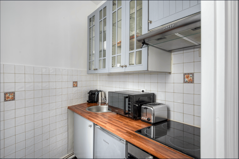 Bassano Paris Apartment detail view 4