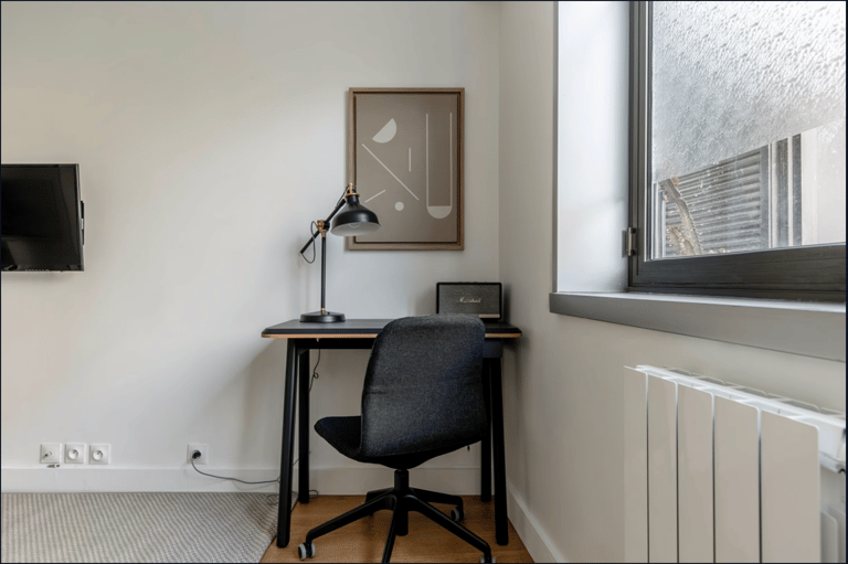 Berri Apartment Paris detail view 4