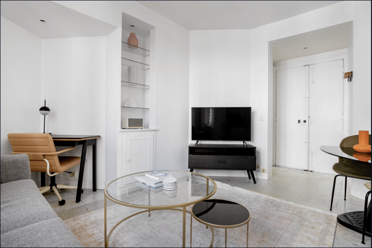Pierre Demours Apartment detail view 3