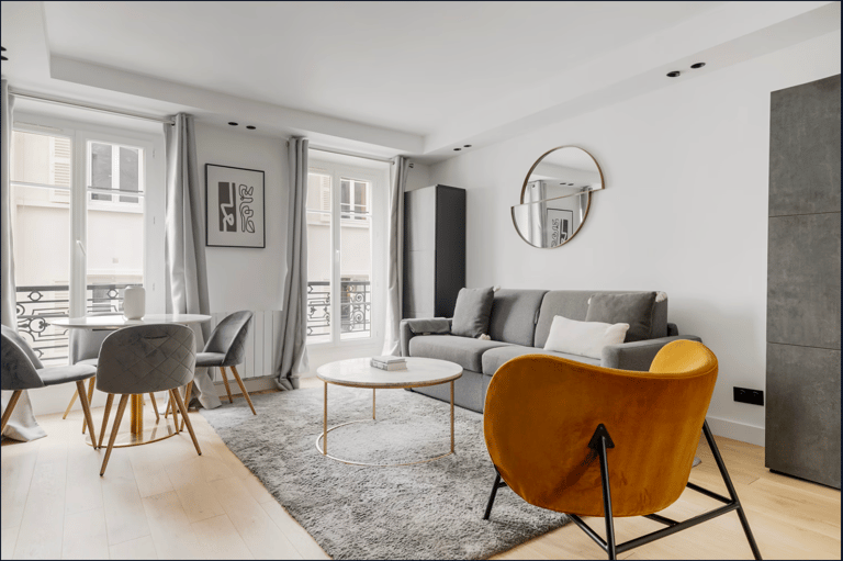 Saint-Honoré Apartment - image 1