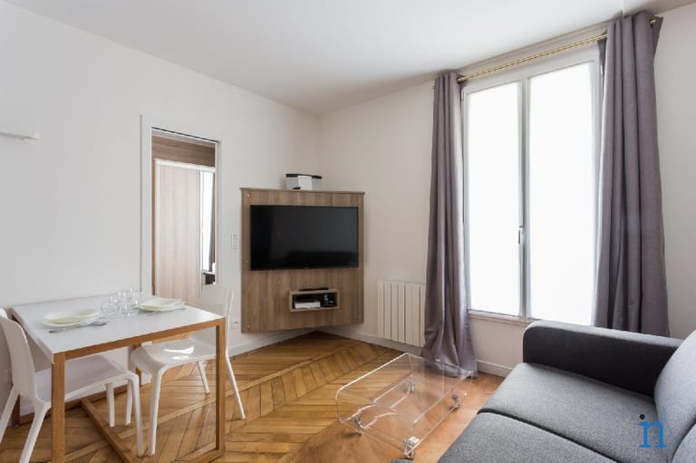 Rue de Turin Apartment detail view 3