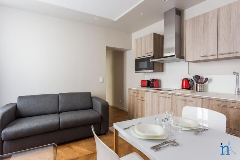 Rue de Turin Apartment detail view 4