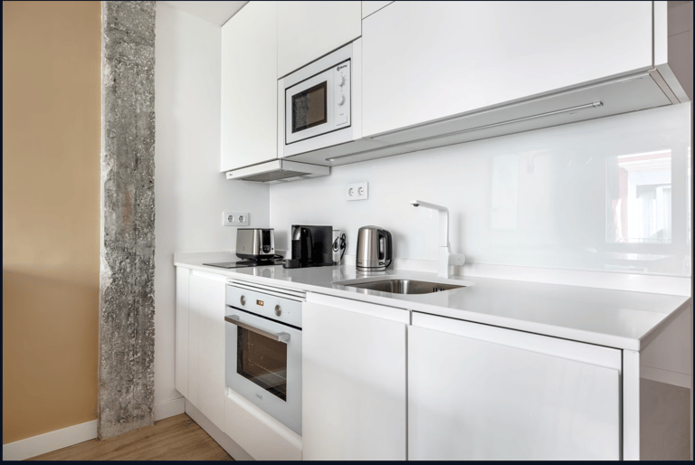 C. de Fuencarral Apartment detail view 4