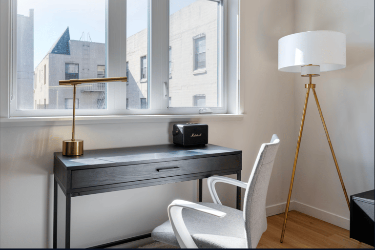 Lantana Uptown 2 Bedroom Apt detail view 4