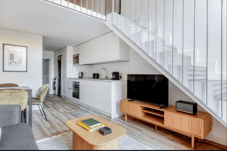 San Francisco de Sales 2 Bed Apartment - image 1
