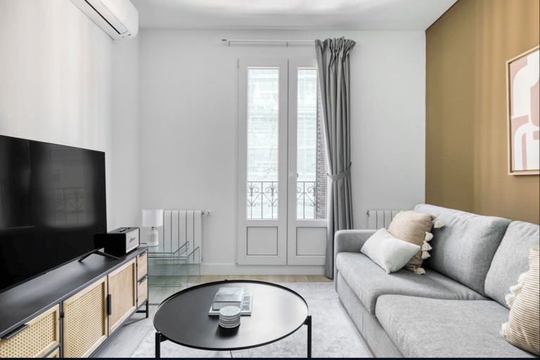 Calle de Sandoval Apartment - image 1