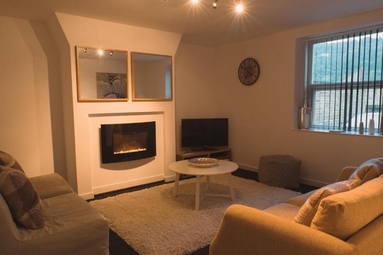Discovery Suite Halifax - image 1