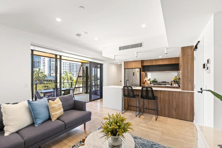 The Monterey Apartments - image 1