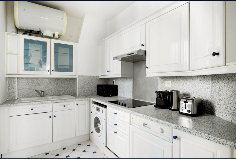 Motte-Picquet Apartment detail view 4