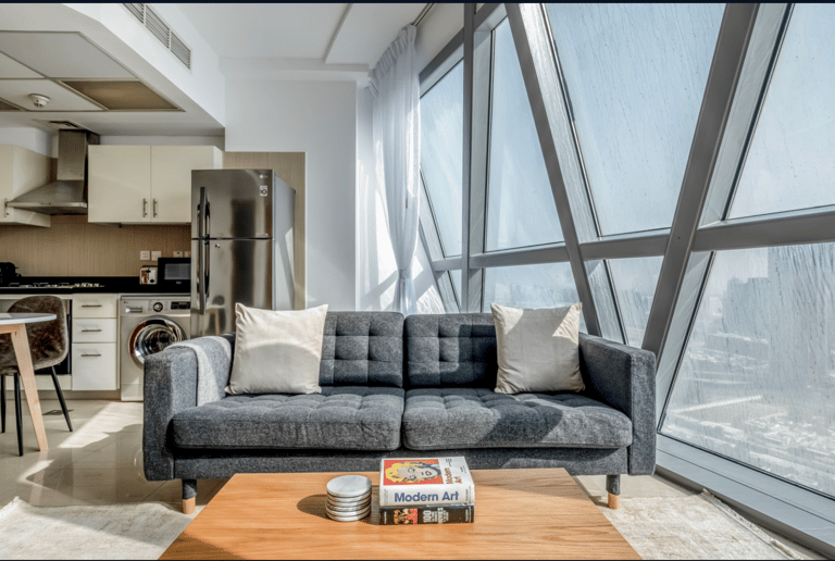 Park Towers Apartment - image 1