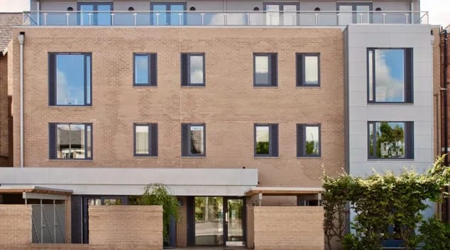 The Hamiltons  Apartments detail view 1