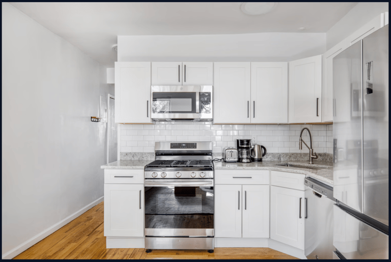 Carroll Gardens Apartment detail view 4