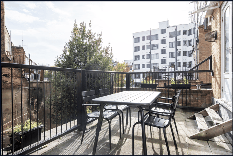 Camden Road Apartment detail view 4
