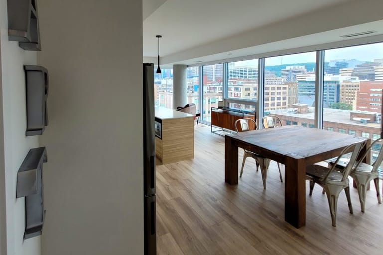 Le Livmore Apartments detail view 3