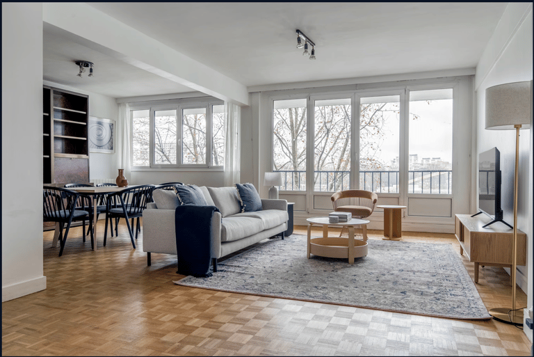 Louis Blériot Apartment - image 1