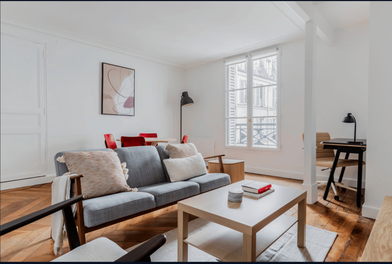 Des Dames Apartment - image 1