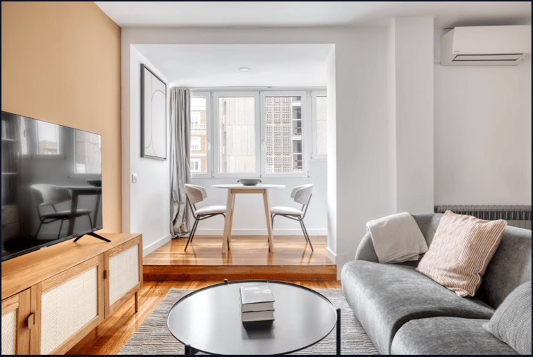 O'Donnell Apartment - image 1