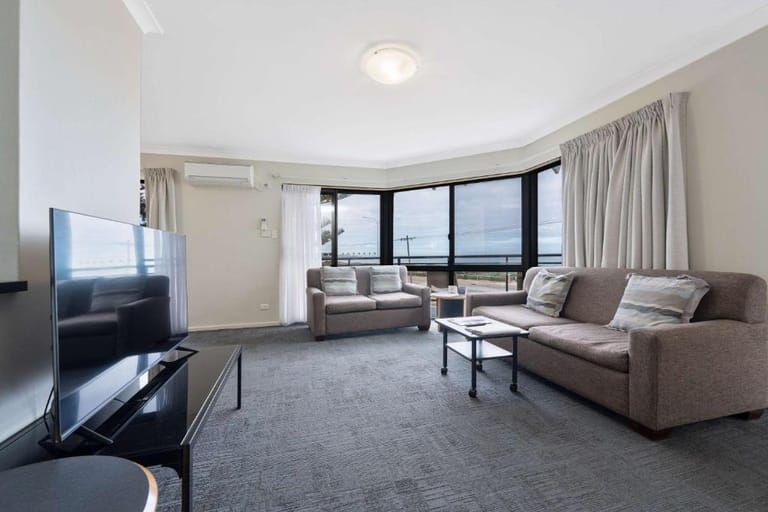 Quality Apartments Sorrento Beach detail view 3