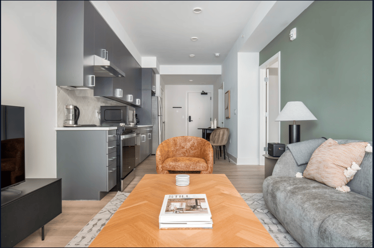 SoNYa Apartments DC detail view 2