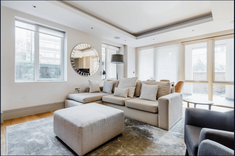 Cecil Grove Apartment - image 1