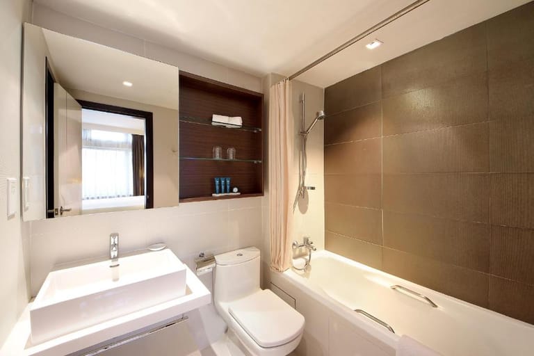 Park Royal Suites detail view 4