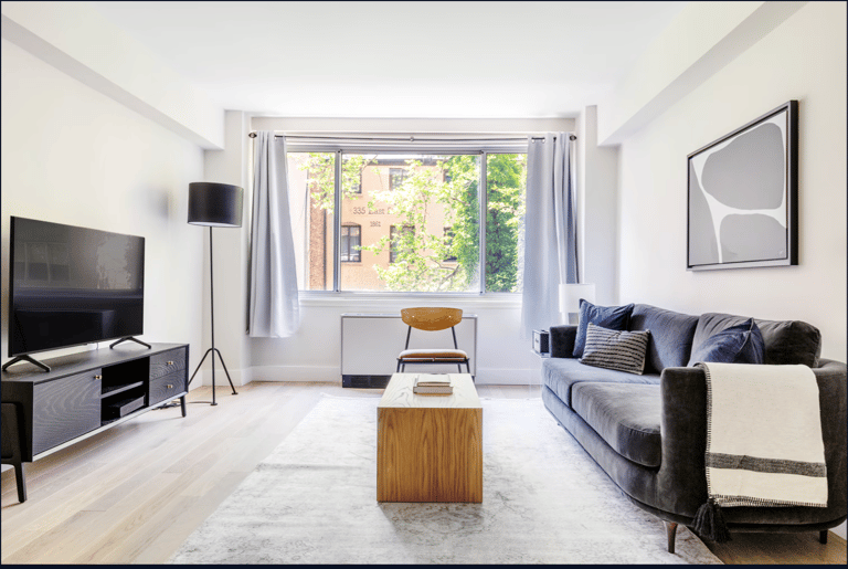 StoneHenge 51st Street - image 1
