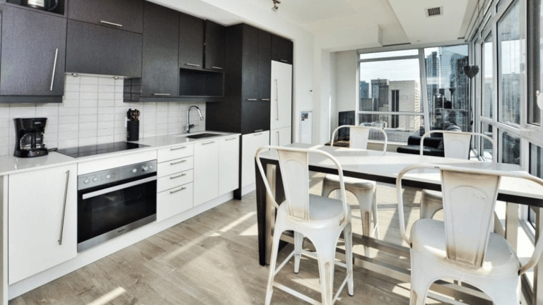 Studio Two Apartments detail view 1