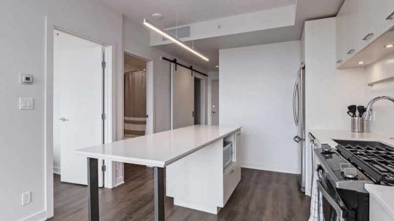 The Underwood Apartments - image 1