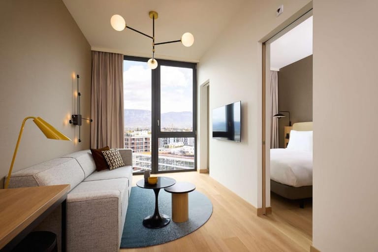 Apartment Hotel Geneva - image 1