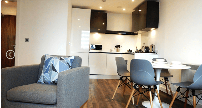 Western Gate 2 Bedroom Apartments - Basingstoke - image 1