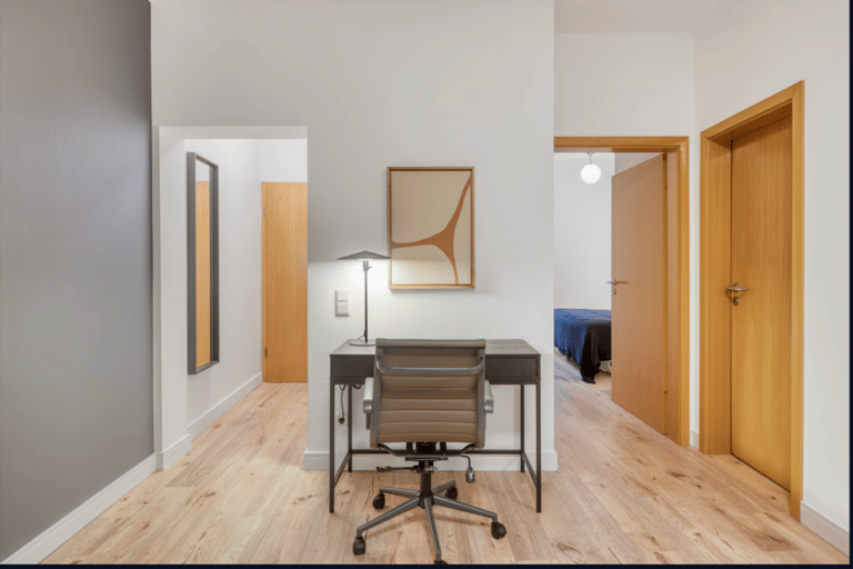 Rue St Ulric Apartment detail view 2