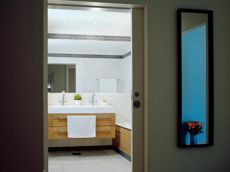 Atlantic Suites - image 1