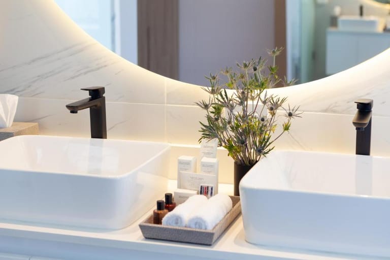 Cassa Luxury Apartments detail view 2