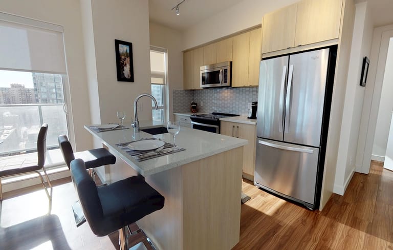 Versus Apartments - image 1