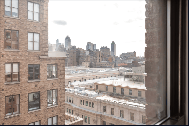 NY Chelsea Slone Apartments detail view 3