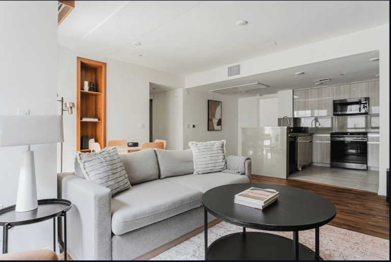 Santa Monica Apartment detail view 2