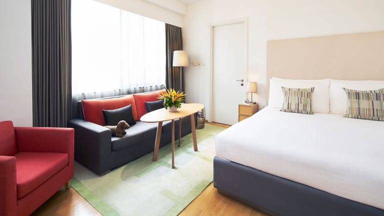 Tsim Sha Tsui Apartments - image 1