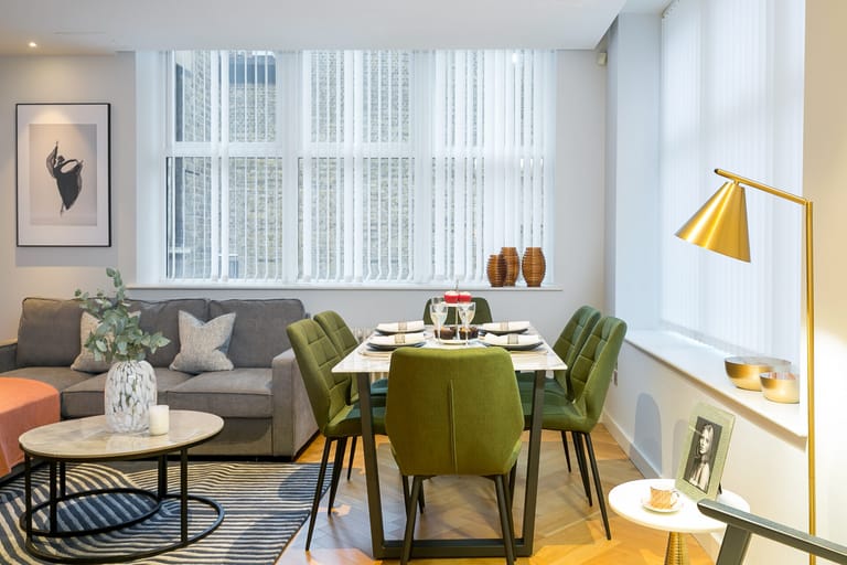 Camden Chic Apartments detail view 1