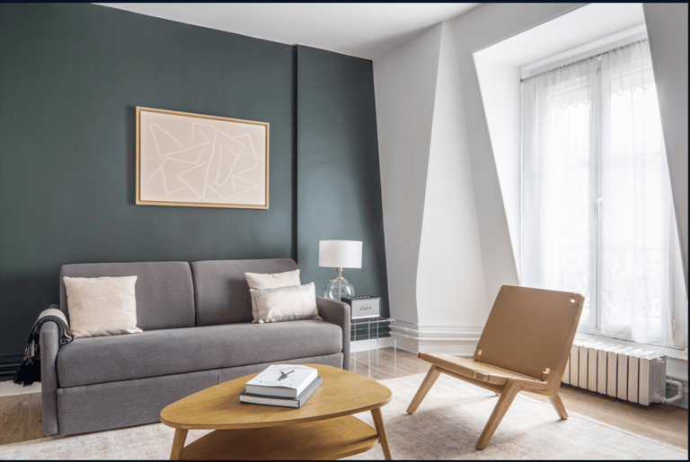 De Suffren Apartment - image 1