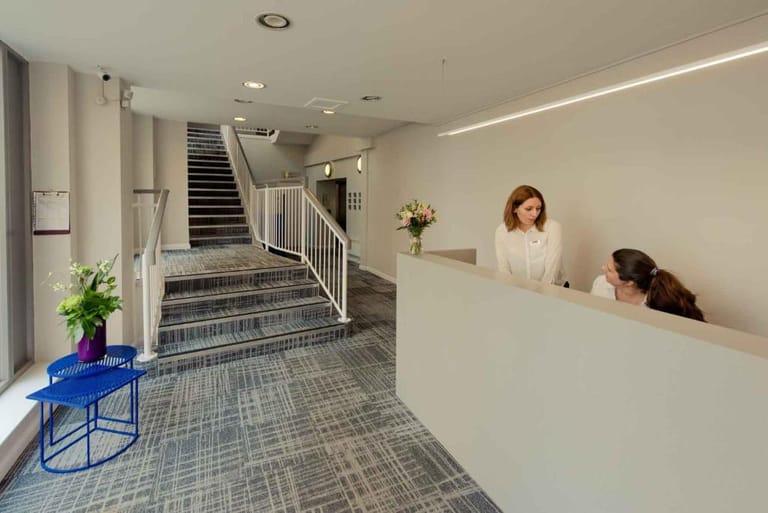 PREMIER SUITES Reading detail view 3